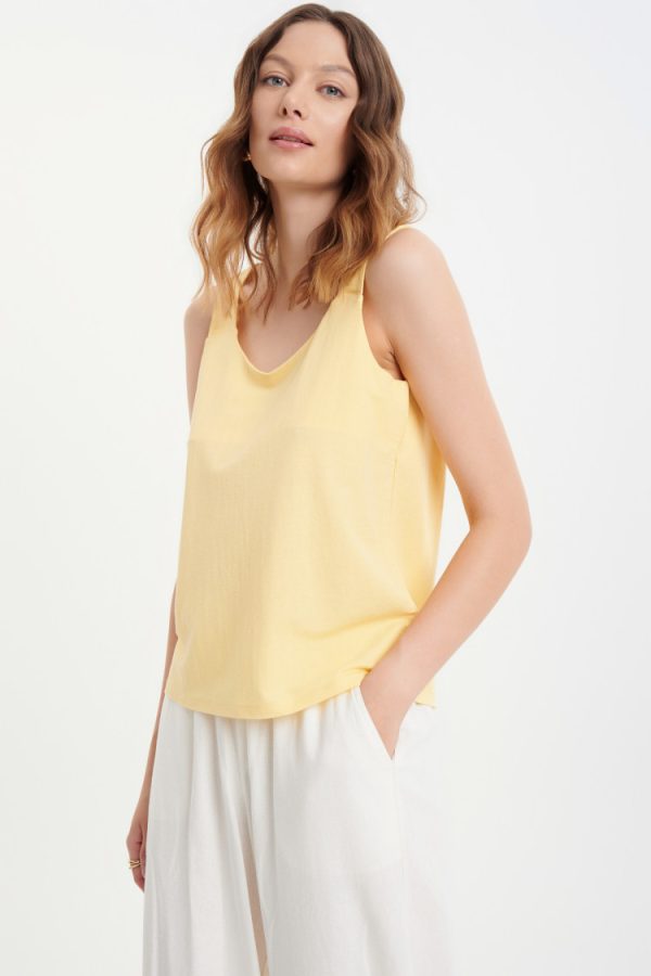 Women's Yellow Sleeveless Blouse-Make Your Image